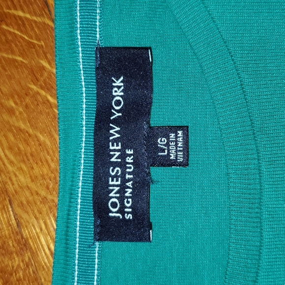 JONES New York signature long sleeve T Green size Large - Picture 3 of 5